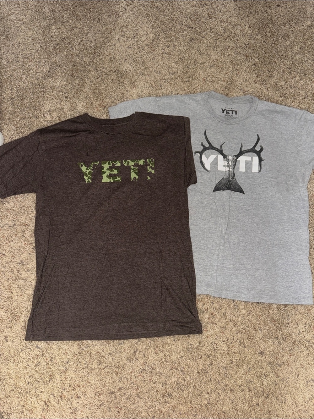 Yeti Kids Short Sleeve Tee Duo in Gray & Brown with Camouflage Logo